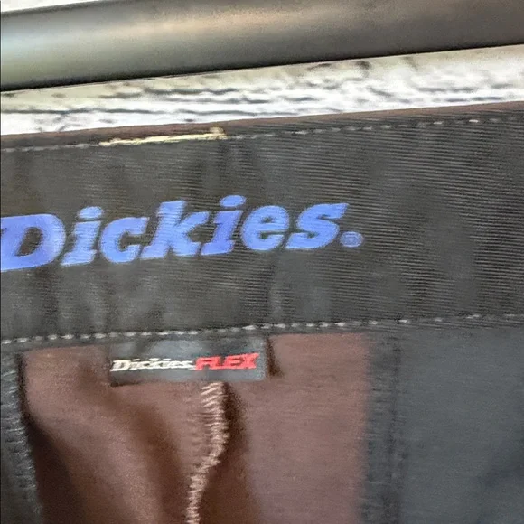 Dickies Dark Brown Cargo Pants for Men - Picture 4 of 7